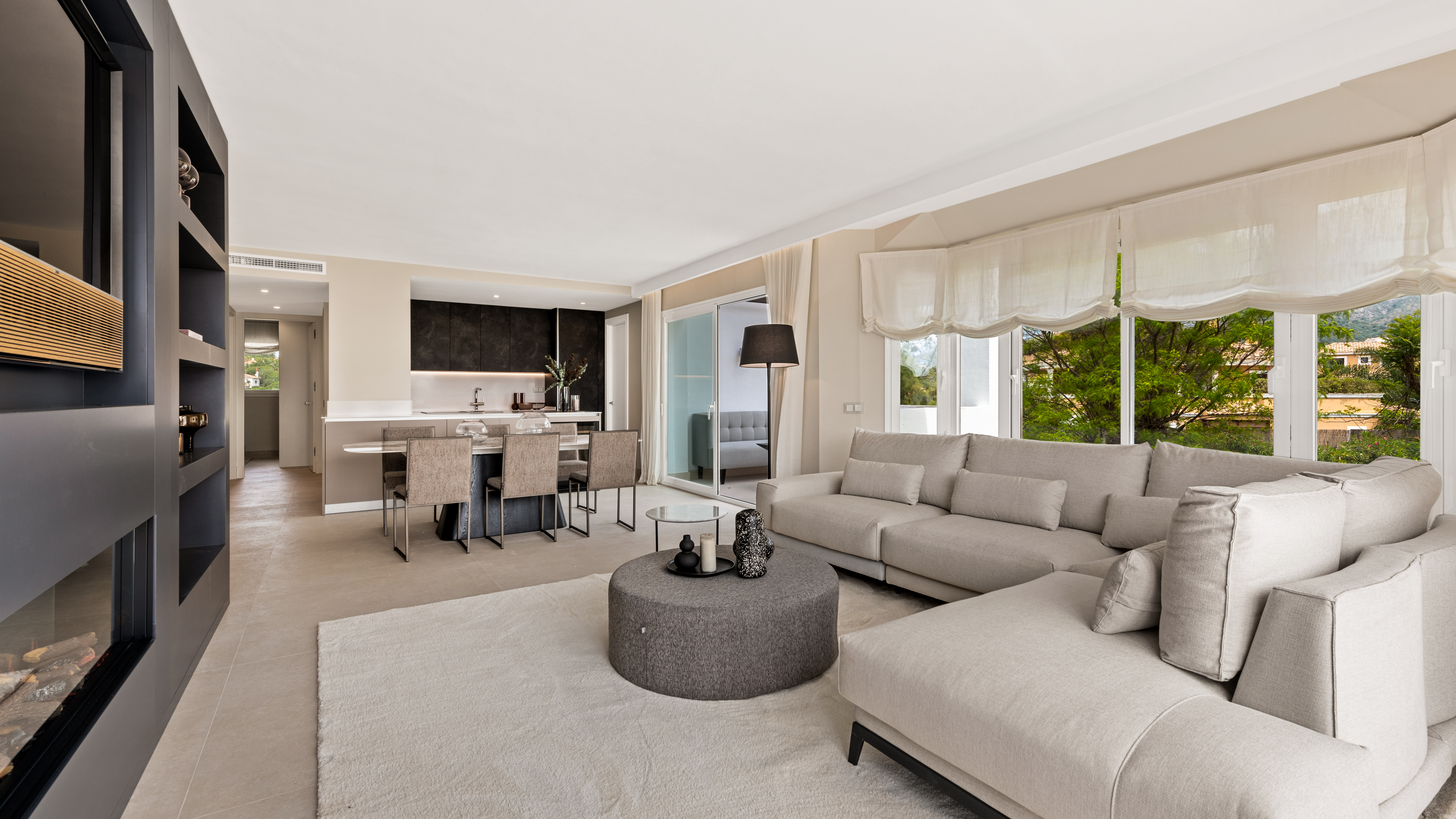 Apartamento de 3 dormitorios completamente renovado de primeras calidades en Monte Paraiso
