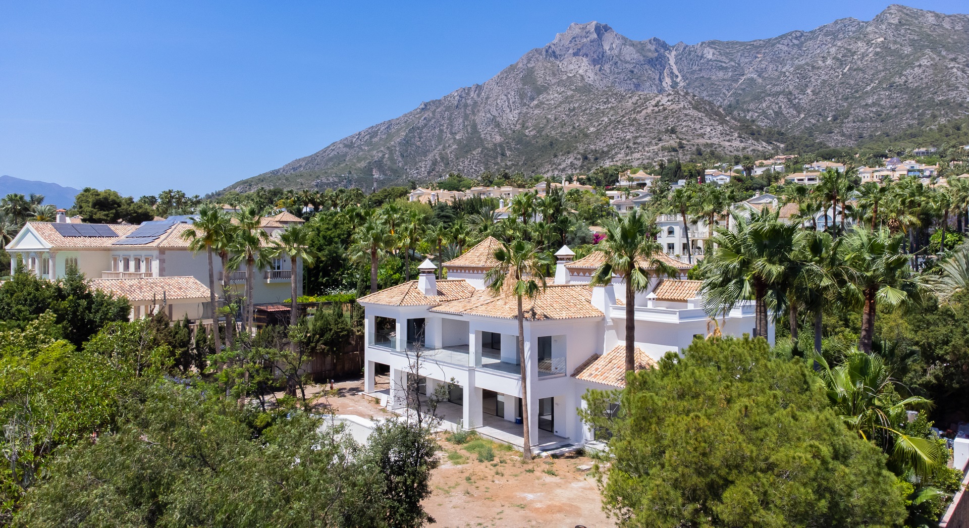 Erstaunliche Villa fertig in 1 Monat! in den spanischen Beverly Hills